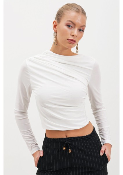 Çapraz Büzgülü Crop Bluz