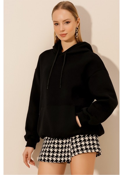 Üç Iplik Kanguru Cepli Sweat modelleri