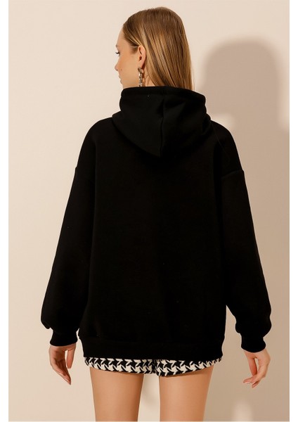 Üç Iplik Kanguru Cepli Sweat indirimleri