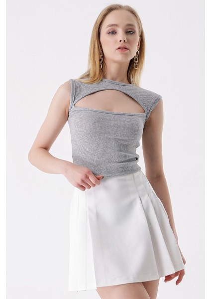 Sıfır Kol Göğüs Pencereli Kaşkorse Atlet modelleri