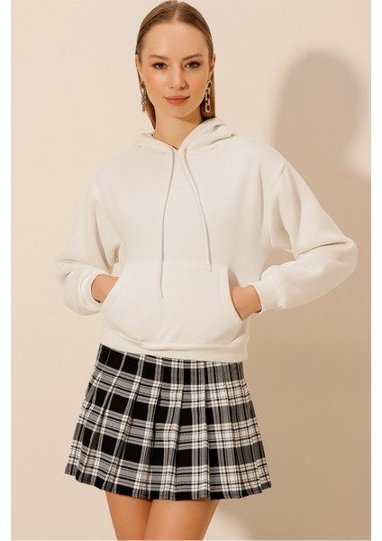 Üç Iplik Kanguru Cepli Kısa Sweat fırsatları