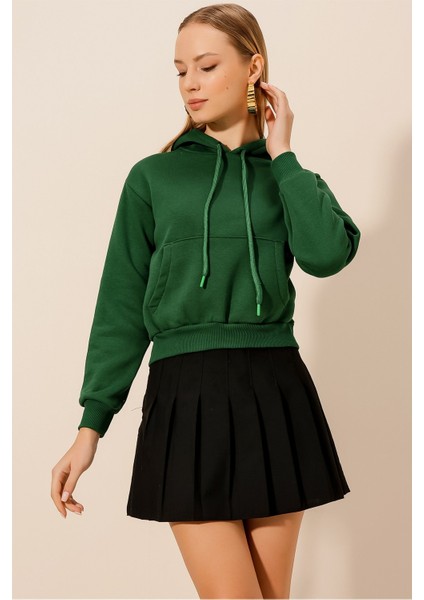 Üç Iplik Kanguru Cepli Kısa Sweat modelleri