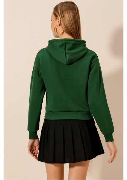 Üç Iplik Kanguru Cepli Kısa Sweat indirimleri