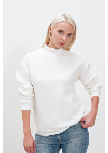 Üç Iplik Dik Yaka Sweat modelleri