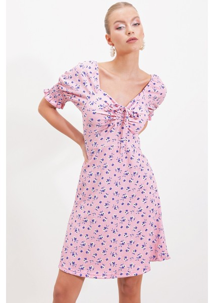 Çiçek Desen Kare Yaka Gipeli Elbise