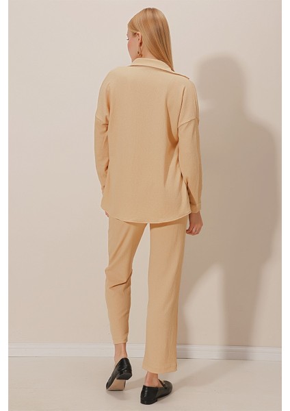 Önü Düğmeli Bürümcük Takım