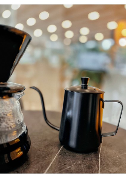Kapaklı Mini Drip Kettle 600 ml