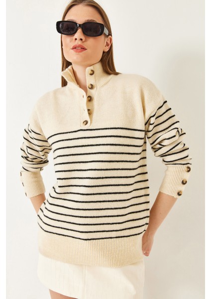 Kadın Kolu Düğmeli Patlı Triko Kazak modelleri