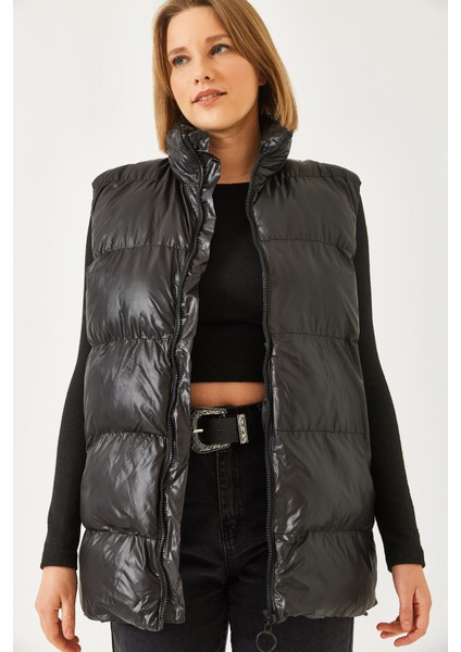 Kadın Fermuarlı Çift Cepli Yelek