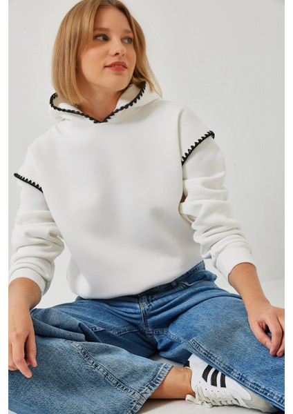 Kadın Kapişonlu Dantel Detaylı Sweatshirt