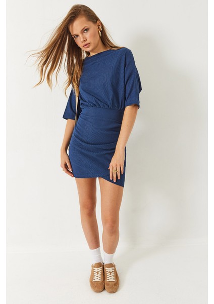 Kadın Beli Lastikli Yarasa Kollu Kruvaze Etekli Basic Elbise modelleri