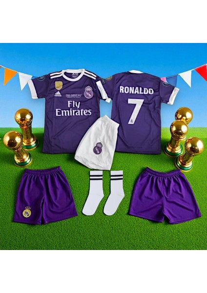 Ronaldo Nostalji Mor Renk Real Çocuk Şortlu Çoraplı T-Shirt fiyatları