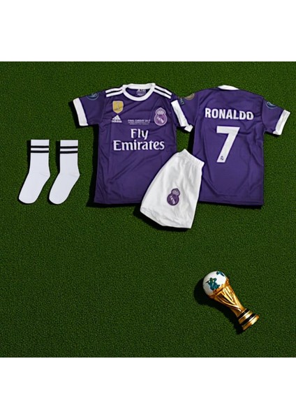 Ronaldo Nostalji Mor Renk Real Çocuk Şortlu Çoraplı T-Shirt modelleri