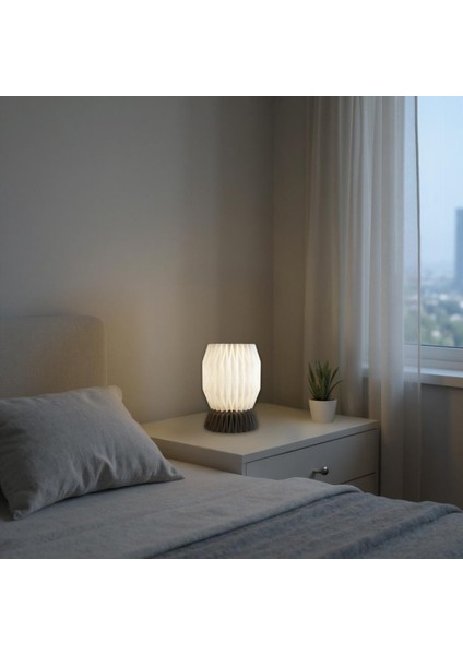 Vela El Yapımı Masa Lambası - Prizmatik Tasarımlı Beyaz Şapka & Reçine Taban fırsatları