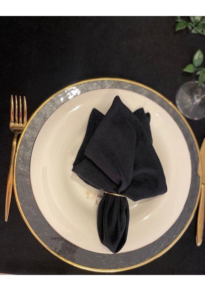 6'lı Kadife Dokulu Siyah Peçete Seti, Şık ve Zarif Kullanım Için Ideal.