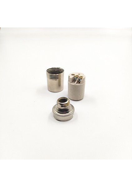 Dekoratif E14 Metal Düz Krom Renk Duy (1 Adet) modelleri