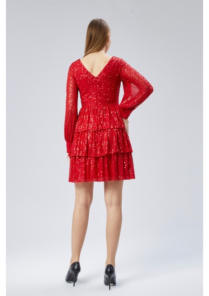 Yırtmaç Kol Detaylı Kat Kat Fırfırlı Payet Elbise modelleri