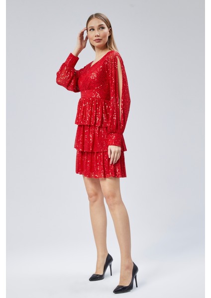 Yırtmaç Kol Detaylı Kat Kat Fırfırlı Payet Elbise indirimleri