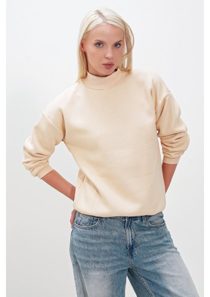 Üç Iplik Dik Yaka Sweat modelleri