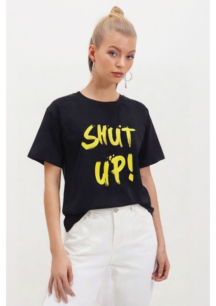 Bisiklet Yaka Oversize Shut-Up Baskılı T-Shırt fiyatları