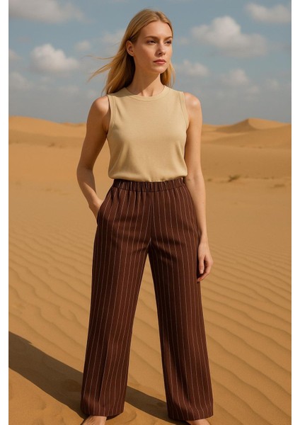 Çizgi Detaylı Cepli Palazzo Pantolon