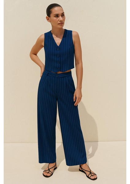 Çizgili Yelekli Jakar Krep Takım