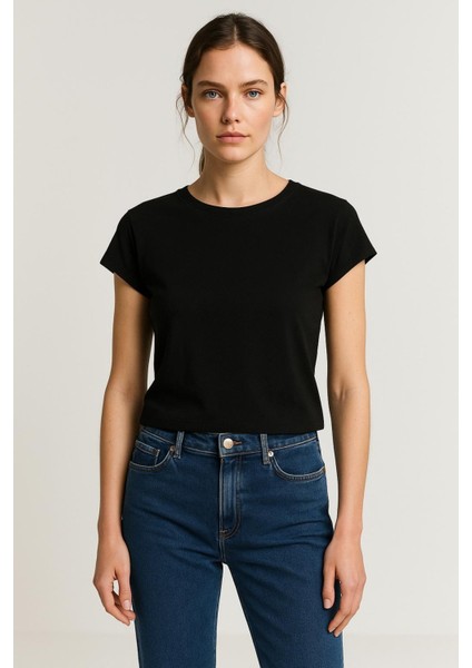 Bisiklet Yaka Kısa Kol Crop T-Shırt