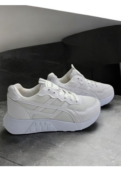 Unisex Comfort Bağcıklı Spor Ayakkabı fiyatları