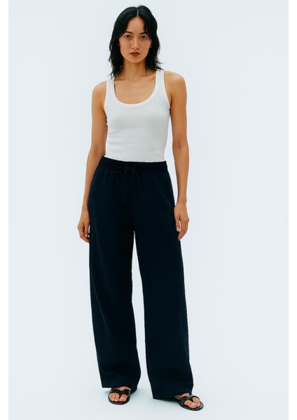 Gabardin Kumaş Beli Bağcıklı Relax Fit Pantolon