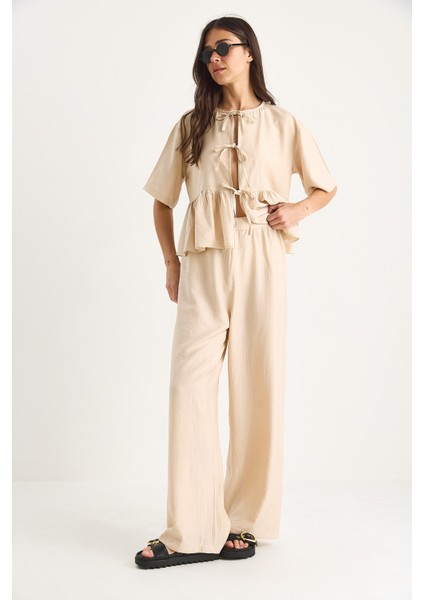 Kadın Bağlama Detaylı Kısa Kollu Bluz Pantolon Alt-Üst Takım modelleri