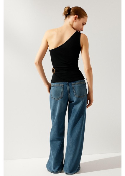 Tek Omuz Toka Detaylı Bluz modelleri