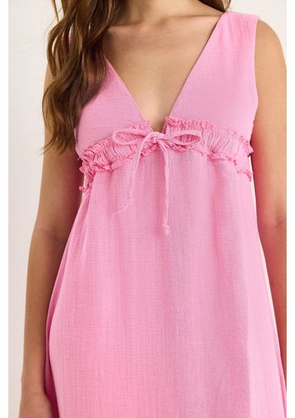 Kadın V Yaka Bağlama Detaylı Astarlı Müslin Elbise