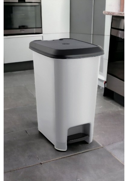 25 Litre Gri Pedallı Modern Çöp Kovası, Pratik ve Şık Tasarım