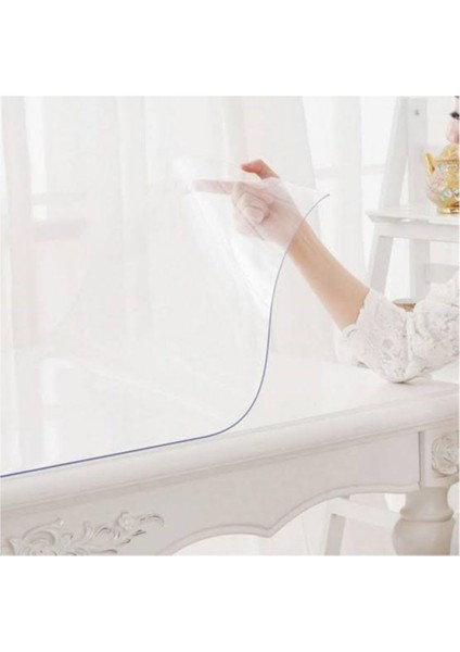 80X80 cm Şeffaf Pvc Masa Örtüsü, Dayanıklı, Hafif ve Kolay Temizlenebilir fiyatları