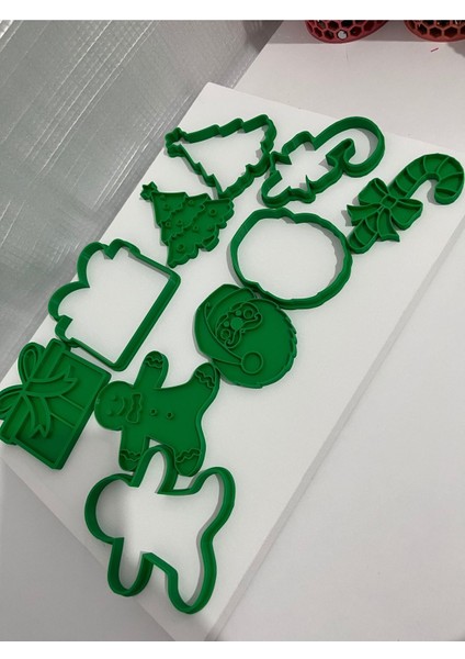 Yılbaşı Temalı Kurabiye Kalıbı ve Damga Seti, 9 cm