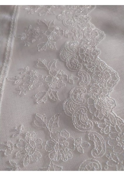 Bej Keten Masa Örtüsü, Şık ve Hafif Evinize Zarafet Katar fiyatları