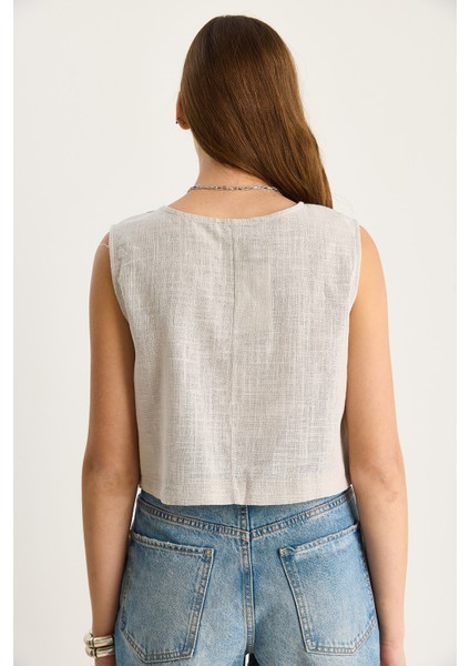 Kadın Kolsuz Keten Bluz -