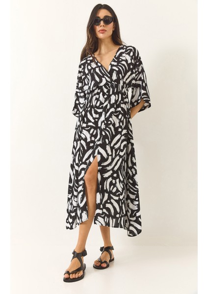 Kadın Anvelop Yaka Beli Lastikli Desenli Yazlık Viskon Elbise