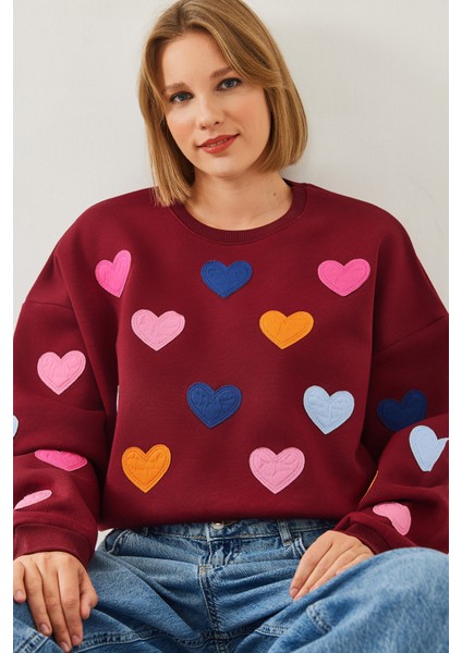 Kadın Kalp Nakışlı Üç Iplik Şardonlu Sweatshirt fiyatları