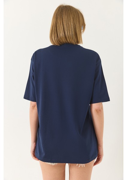 Kadın Göz Baskılı Kısa Kollu Pamuklu Oversize T-Shirt indirimleri