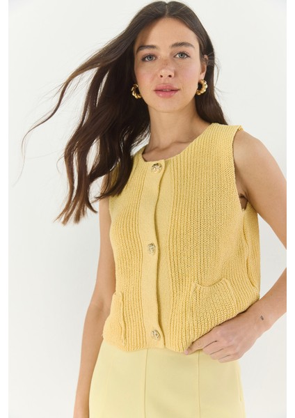 Kadın Bisiklet Yaka Gold Düğme Detaylı Sıfır Kollu Örgü Yelek Ty