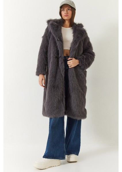 Kadın Uzun Kürklü Astarlı Mont