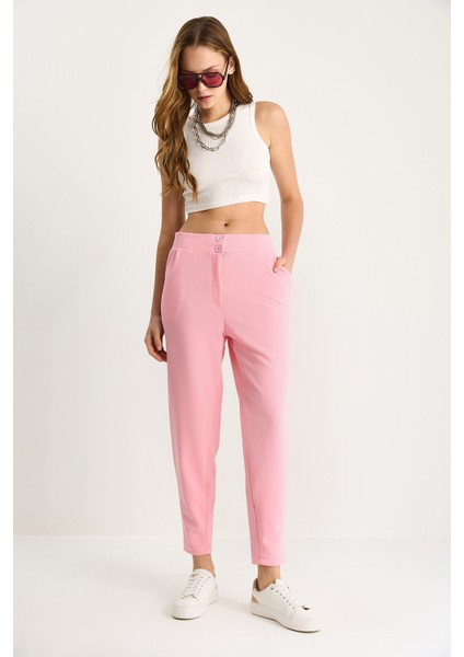 Kadın Çift Düğmeli Cep Detaylı Balon Pantolon fiyatları