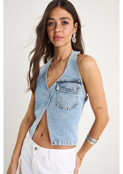 Kadın Boyundan Askılı Dekolte Detaylı Denim Bluz indirimleri