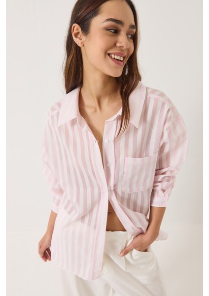 Kadın Çizgili Tek Cep Detaylı Oversize Gömlek
