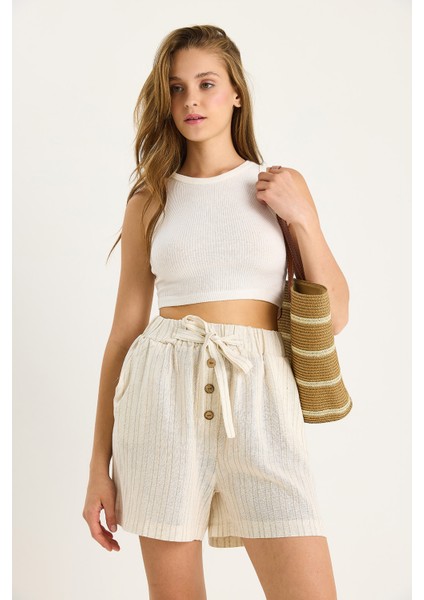 Kadın Çift Çizgili Beli Lastikli Düğme ve Ip Aksesuarlı Keten Şort fırsatları