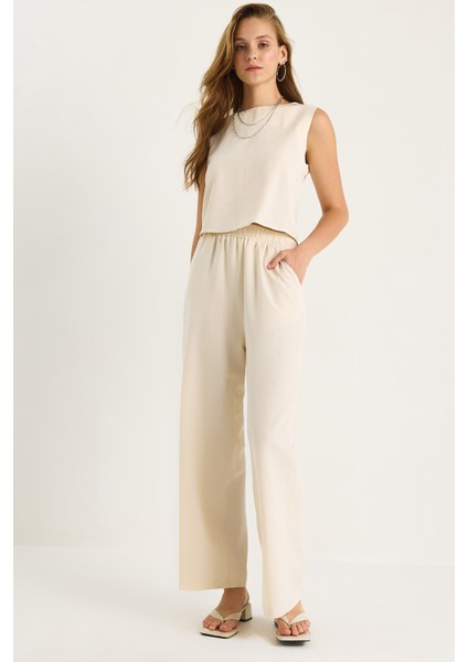 Kadın Kalın Askılı Bluz Beli Lastikli Cep Detaylı Bol Pantolonlu Keten Takım