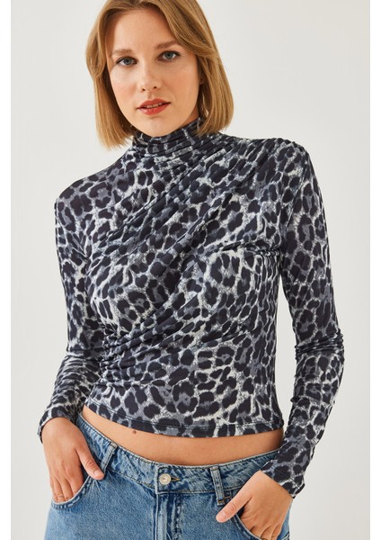 Kadın Balıkçı Yaka Desenli Bluz - modelleri