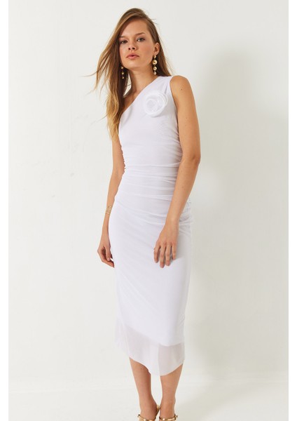 Kadın Astarlı Seyyar Gül Aksesuarlı Midi Boy Tül Elbise fiyatları