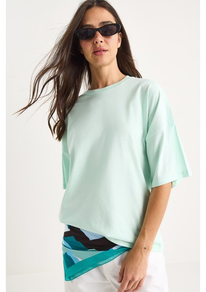 Kadın % Organik Pamuk Oversize Basic T-Shirt modelleri